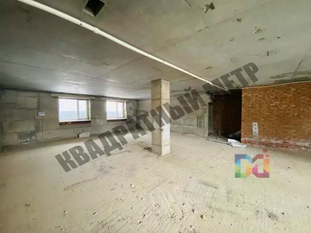 Помещение свободного назначения в Калмыкия, Элиста ул. А. Сусеева, 23 ... - Фото 2