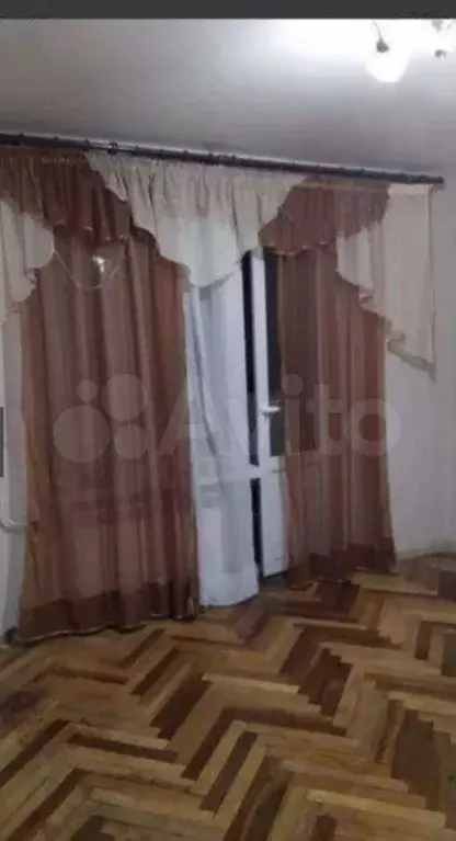 1-к. квартира, 45 м, 2/5 эт. - Фото 1