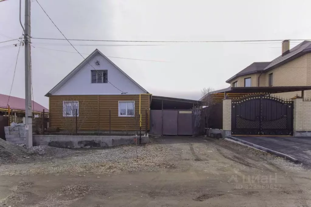 Дом в Свердловская область, Екатеринбург муниципальное образование, ... - Фото 1