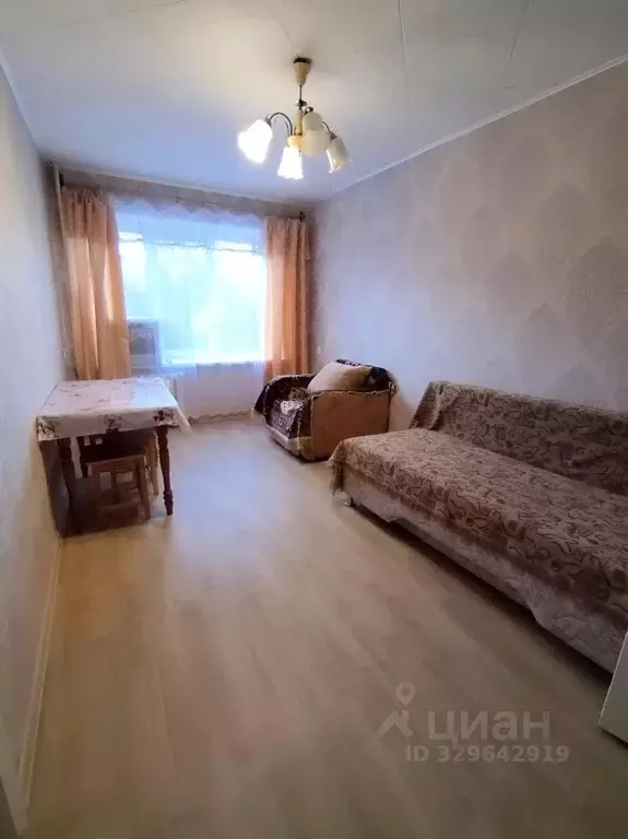 2-к кв. Башкортостан, Стерлитамак Коммунистическая ул., 37 (41.0 м) - Фото 1