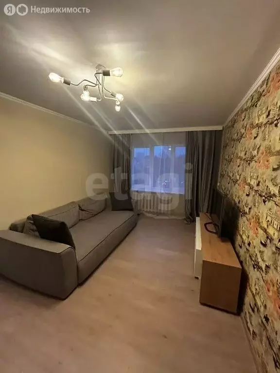 2-комнатная квартира: Калининград, улица Горького, 162 (48.2 м) - Фото 2