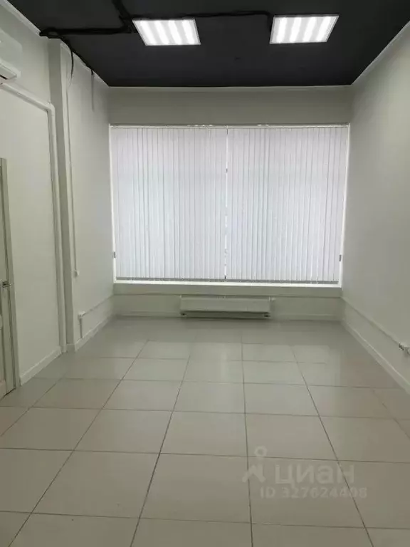 Помещение свободного назначения в Свердловская область, Екатеринбург ... - Фото 2