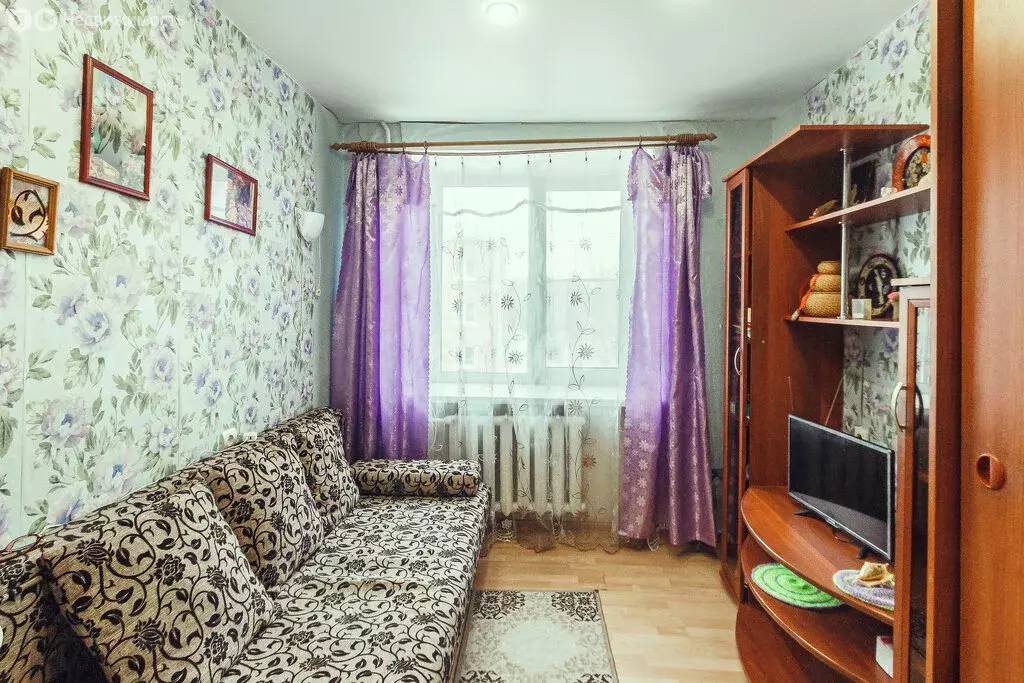 4-комнатная квартира: посёлок Кувшиново, Майская улица, 18 (62 м) - Фото 0