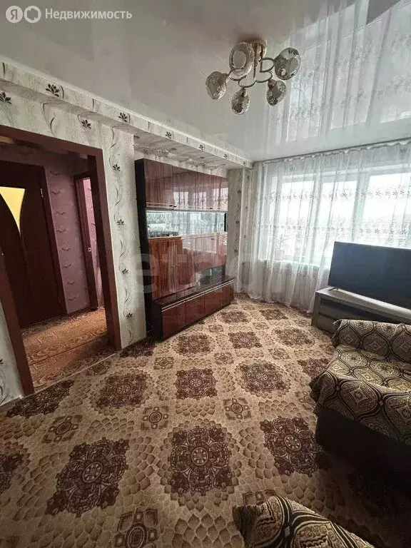 1-комнатная квартира: Ачинск, 7-й микрорайон, 1 (39.9 м) - Фото 2