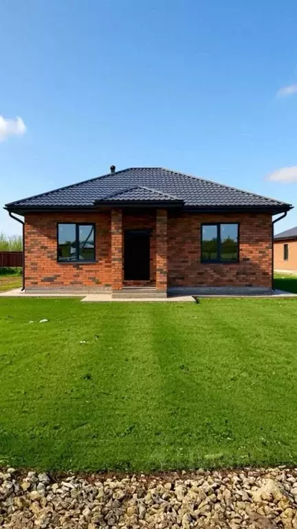 Дом в Саратовская область, Энгельсский район, Новопушкинское ... - Фото 1