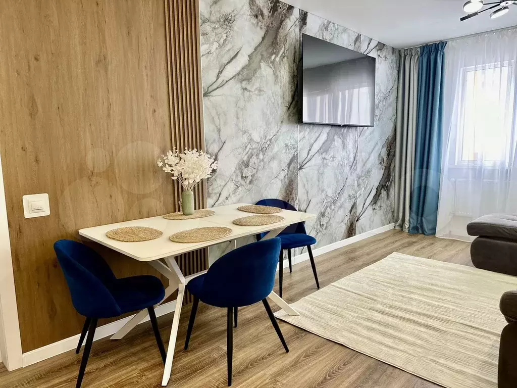 3-к. квартира, 60 м, 12/17 эт. - Фото 1