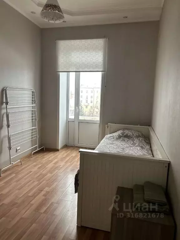 2-к кв. Татарстан, Казань ул. Островского, 36 (64.0 м) - Фото 0