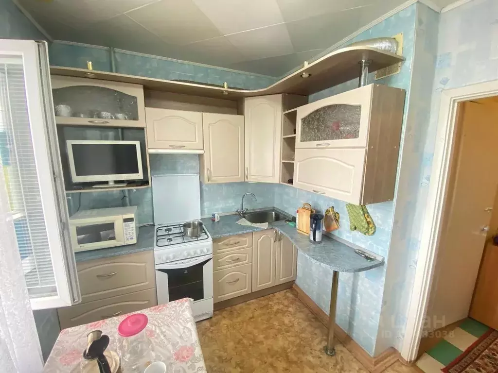 2-к кв. Иркутская область, Ангарск 19-й мкр, 13 (54.0 м) - Фото 0