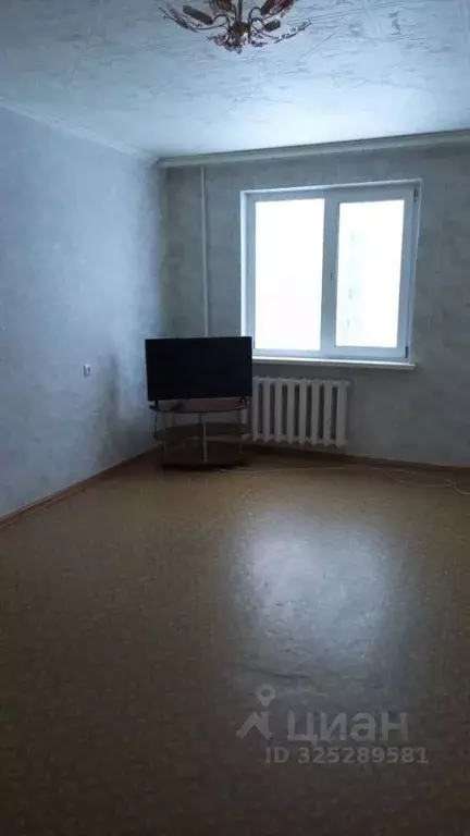 1-к кв. Татарстан, Нижнекамский район, Камские Поляны пгт, 2-й мкр 30 ... - Фото 1