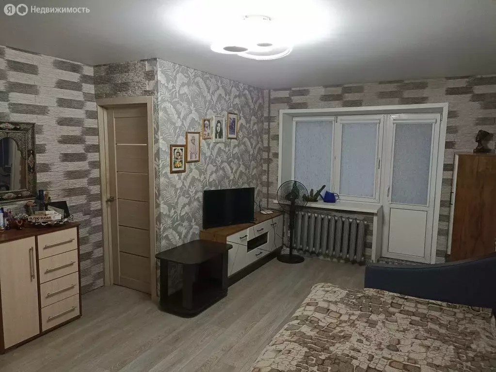 2-комнатная квартира: Энгельс, улица Космонавтов, 3 (45.2 м) - Фото 0