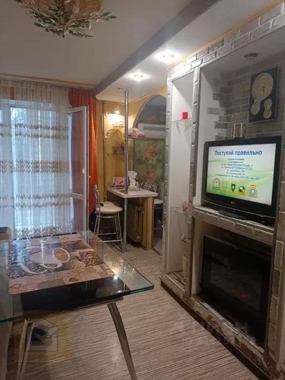 6-к кв. Крым, Симферополь ул. Ростовская, 6 (68.0 м) - Фото 2