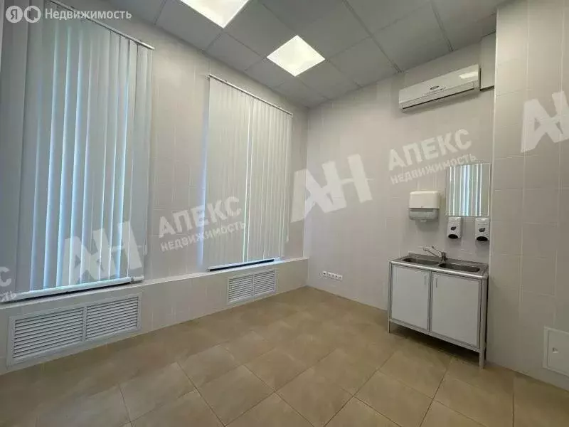 Помещение свободного назначения (800 м) - Фото 1