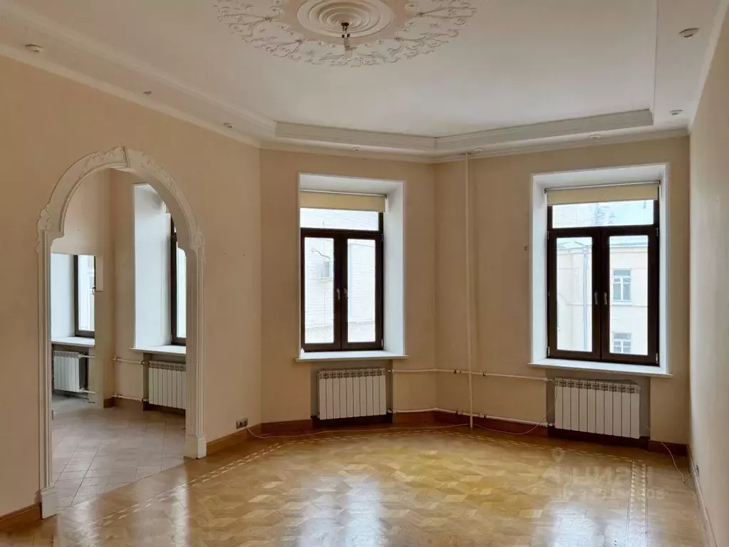 3-к кв. Москва ул. Солянка, 1/2С2 (102.6 м) - Фото 1