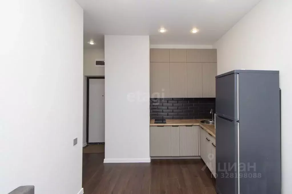 1-к кв. Тюменская область, Тюмень ул. Краснооктябрьская, 16 (33.0 м) - Фото 1