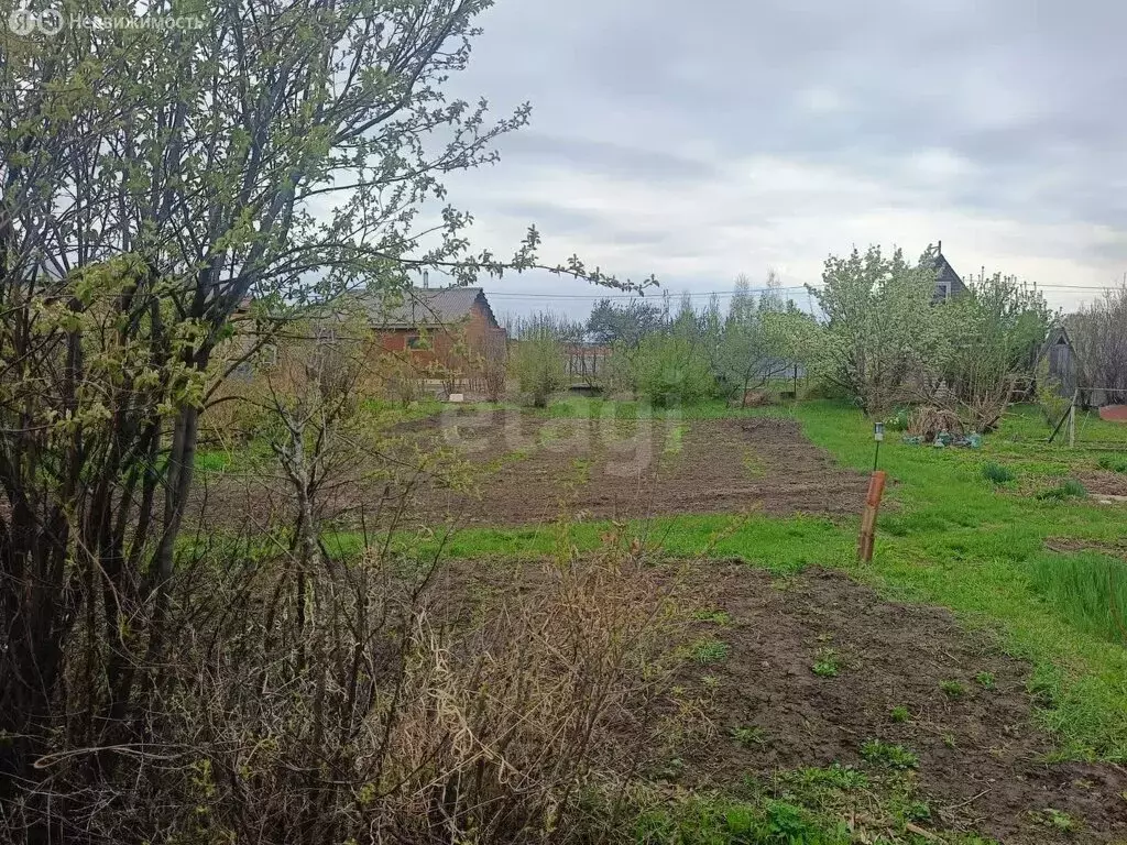 Участок в Бердск, садовое товарищество Слава, 2-я улица (6.3 м) - Фото 0