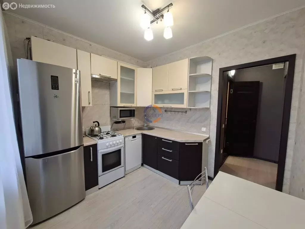 1-комнатная квартира: Великий Новгород, Державинский район, улица ... - Фото 1