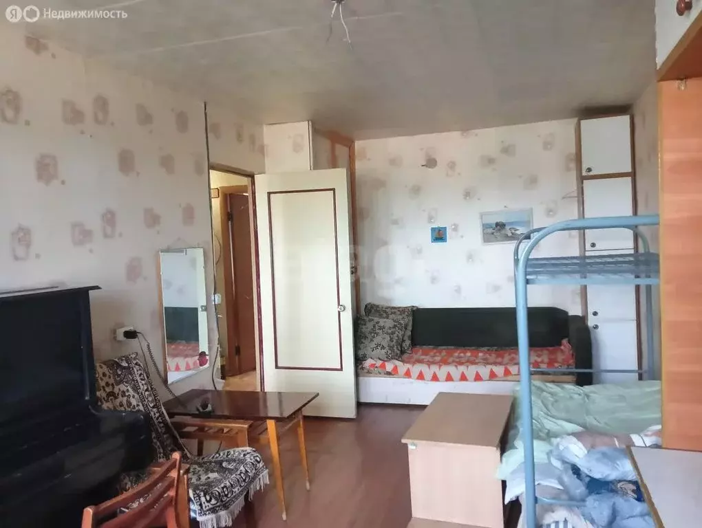 3-комнатная квартира: Можга, улица Наговицына, 162 (62 м) - Фото 1