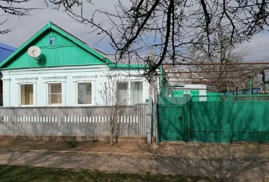 Дом в Краснодарский край, Темрюк А-289, 126-й км (43 м) - Фото 0