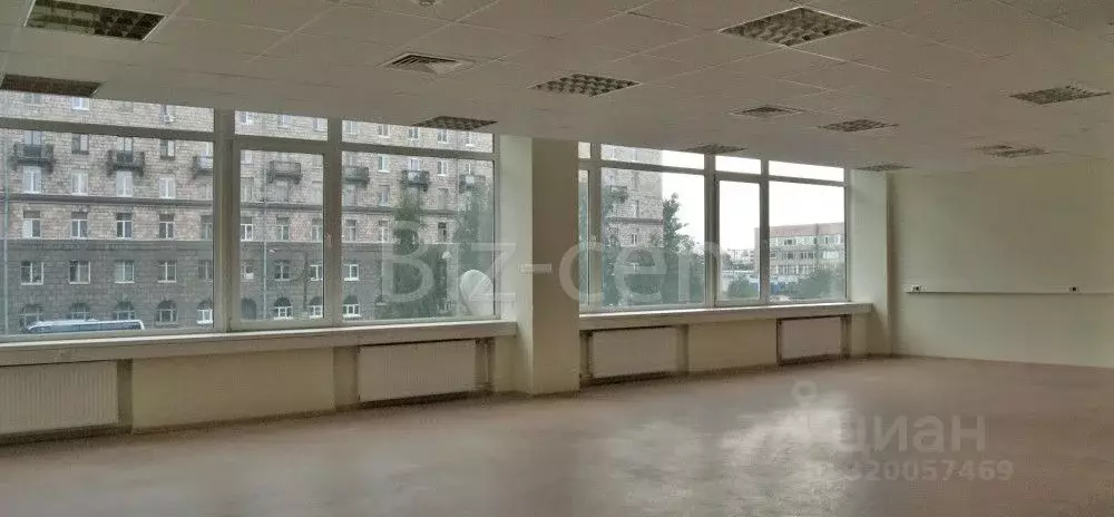 Офис в Санкт-Петербург просп. Стачек, 47 (19 м) - Фото 1
