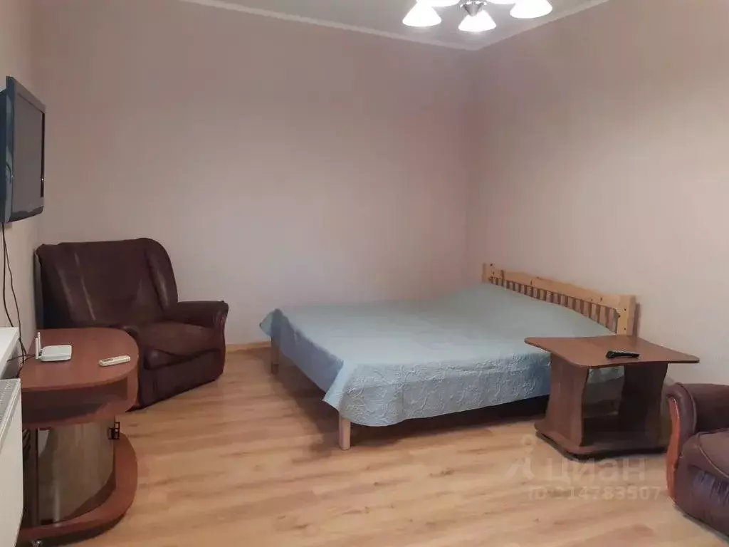 1-к кв. Крым, Ялта ул. К. Маркса, 13 (30.0 м) - Фото 1