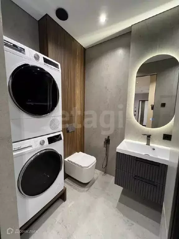 Продаётся 2-к квартира, 70 м - Фото 0