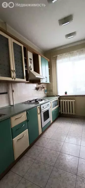 3-комнатная квартира: Астрахань, улица Валерии Барсовой, 17 (78 м) - Фото 0