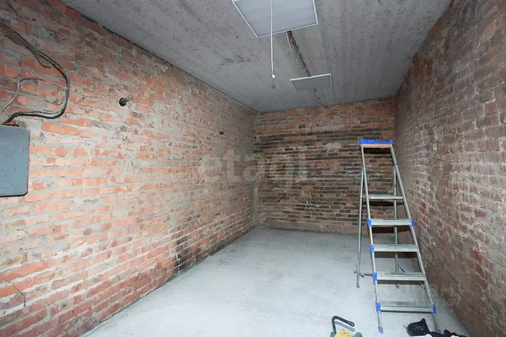 Гараж в Тюменская область, Тюмень ул. Максима Горького, 41а (16 м) - Фото 1