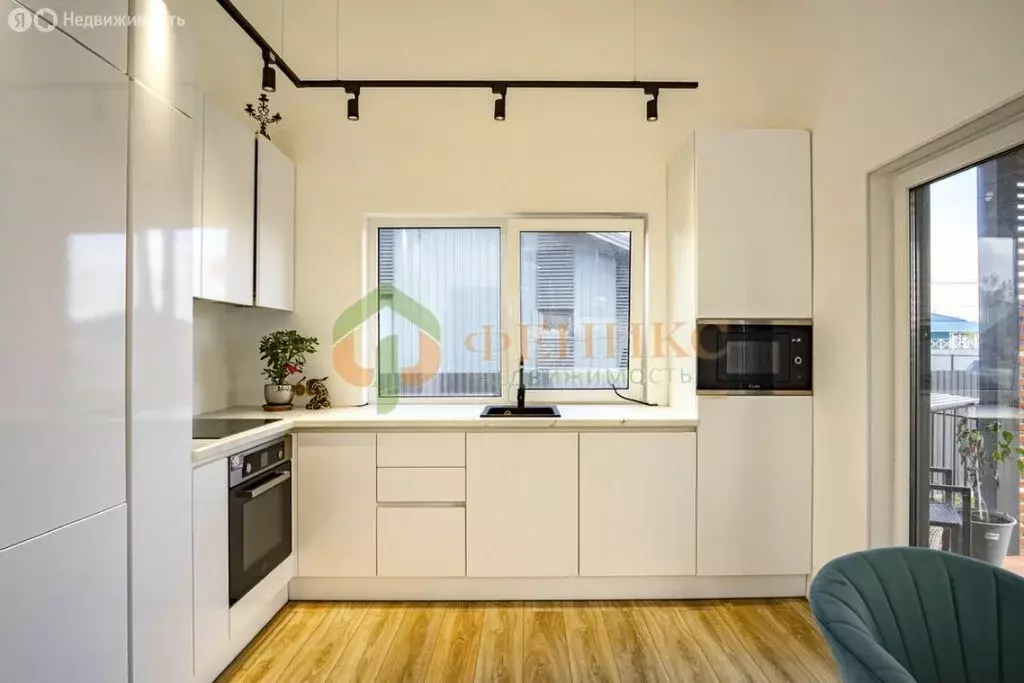 Дом в Ленинградская область, Гатчинский муниципальный округ, посёлок ... - Фото 1