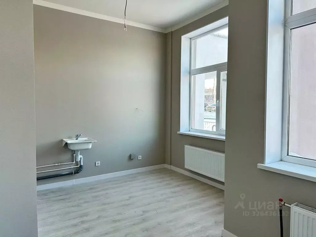 Студия Свердловская область, Екатеринбург ул. Круговая, 18 (23.4 м) - Фото 1