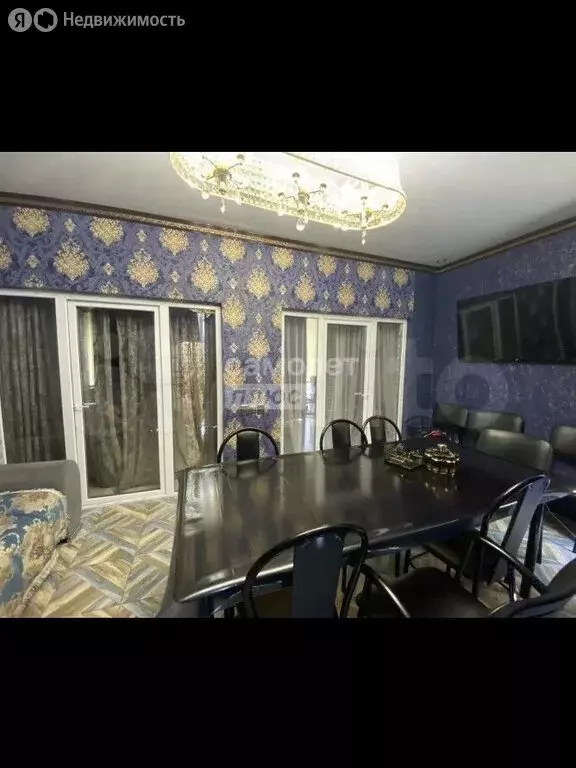 5-комнатная квартира: Нальчик, улица Затишье, 5 (194 м) - Фото 0