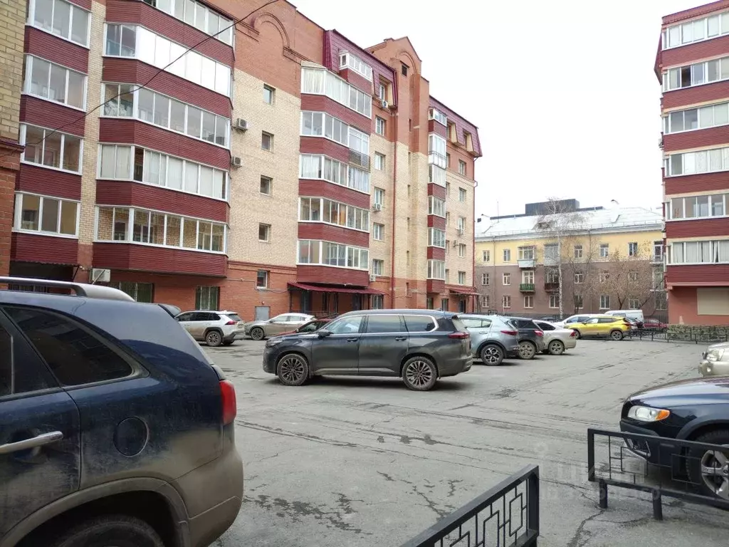 2-к кв. Свердловская область, Екатеринбург ул. Бажова, 53 (73.0 м) - Фото 1