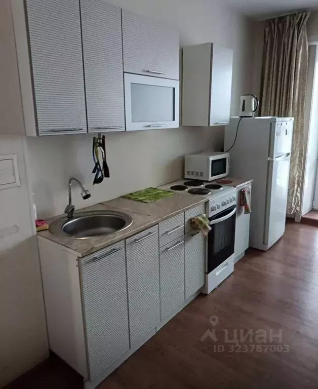 Студия Иркутская область, Иркутск проезд Юрия Тена, 27 (34.0 м) - Фото 2