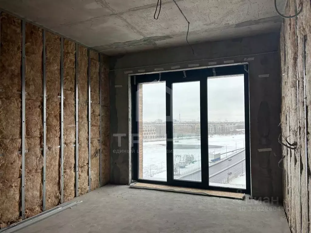 Студия Санкт-Петербург наб. Макарова, 58 (28.8 м) - Фото 1