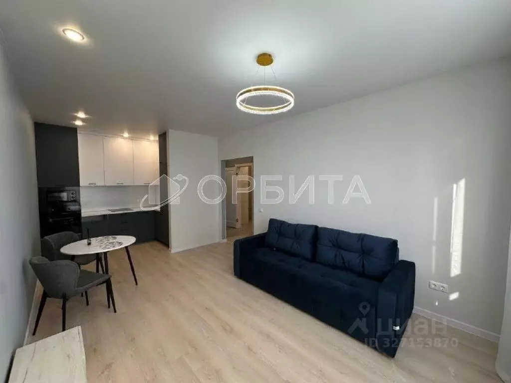 1-к кв. Тюменская область, Тюмень ул. Вьюжная, 15 (40.4 м) - Фото 2