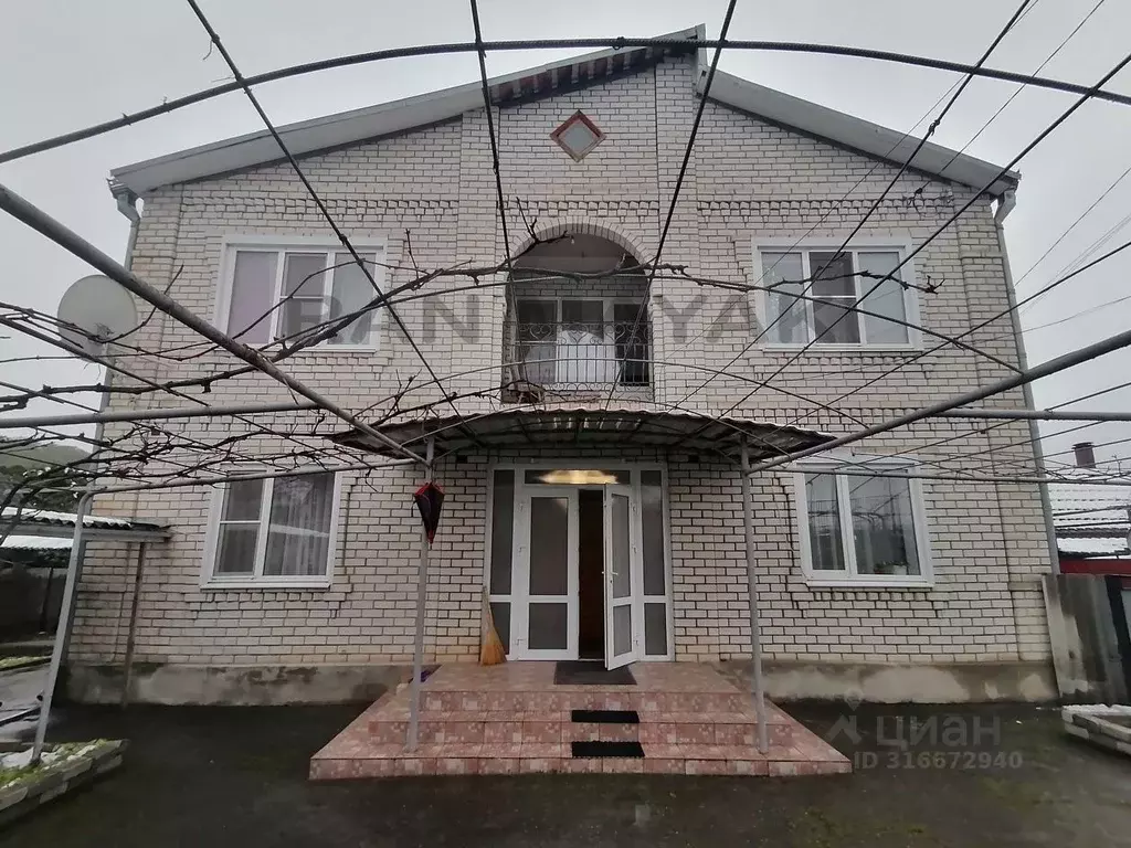 Дом в Адыгея, Майкоп ул. Конституции (280 м) - Фото 0