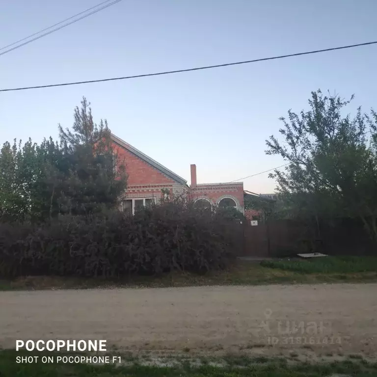 Дом в Краснодарский край, Староминская ст-ца ул. Дружбы, 9 (113 м) - Фото 1