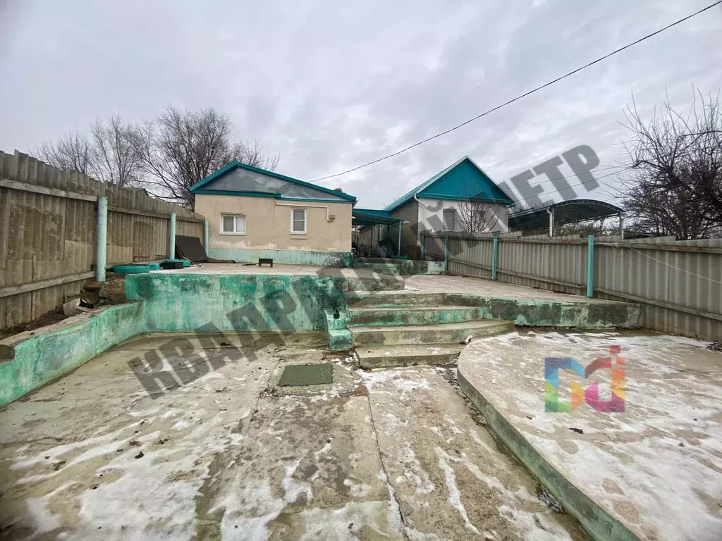 Дом в Калмыкия, Элиста Новонародный пер. (44 м) - Фото 2