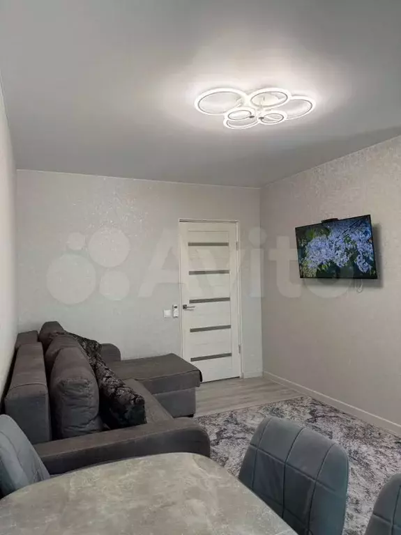 3-к. квартира, 56 м, 4/4 эт. - Фото 1