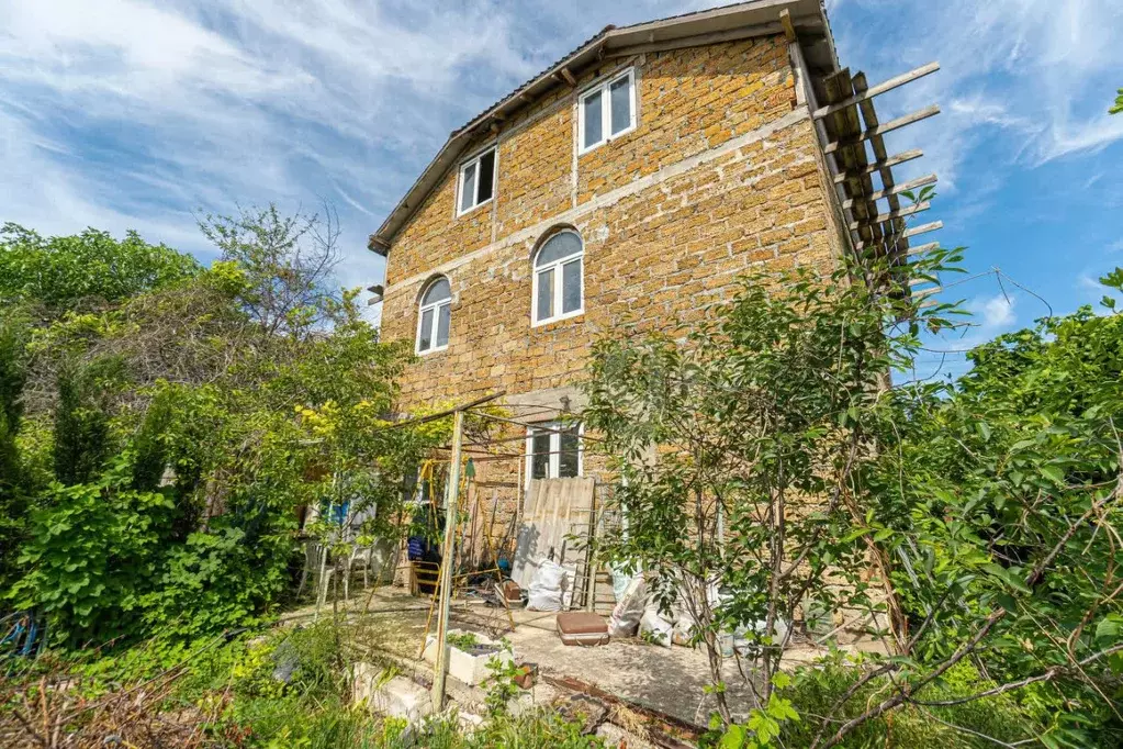 Дом в Севастополь Строитель садовое товарищество, 57 (200 м) - Фото 1