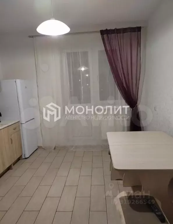 3-к кв. Белгородская область, Старый Оскол Степной мкр, 23 (98.0 м) - Фото 1