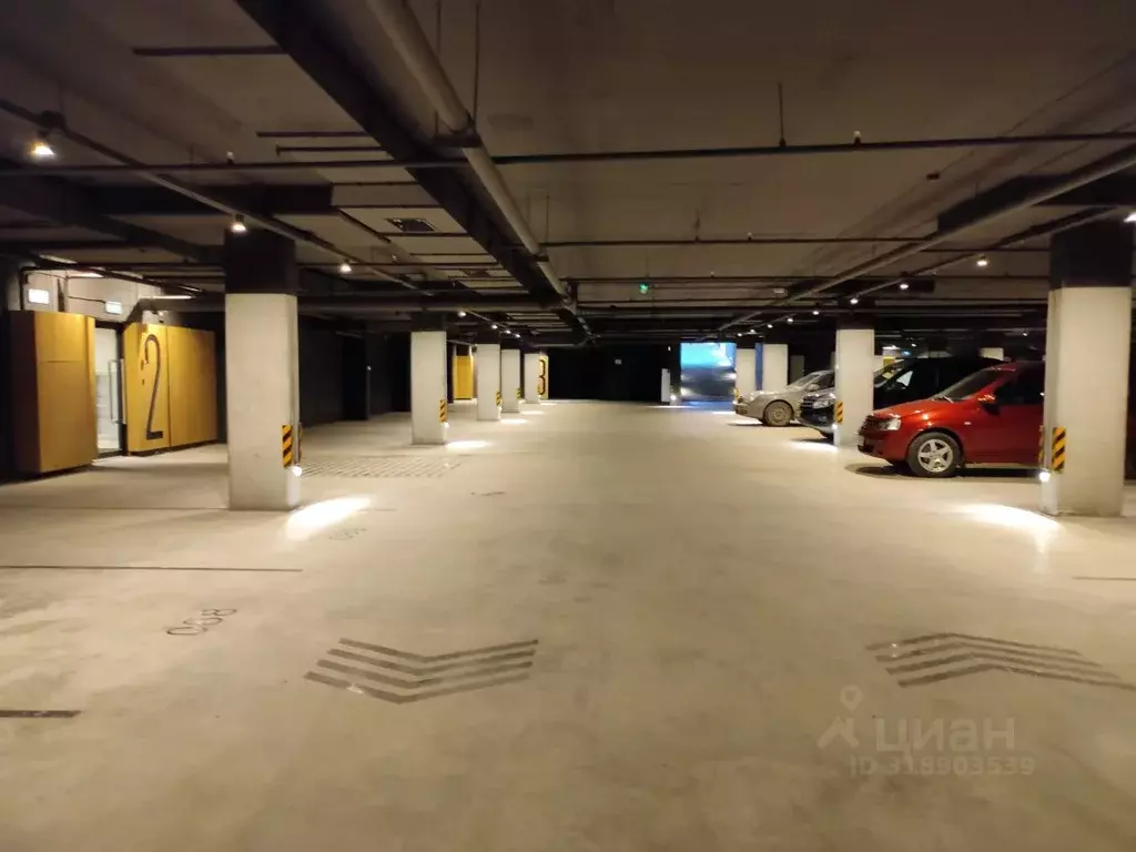 Гараж в Свердловская область, Екатеринбург ул. Академика Ландау, 7 (13 ... - Фото 1