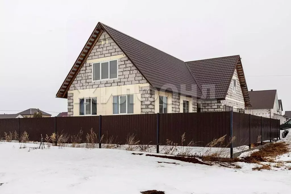 Дом в Алтайский край, Барнаул городской округ, пос. Бельмесево, ... - Фото 1