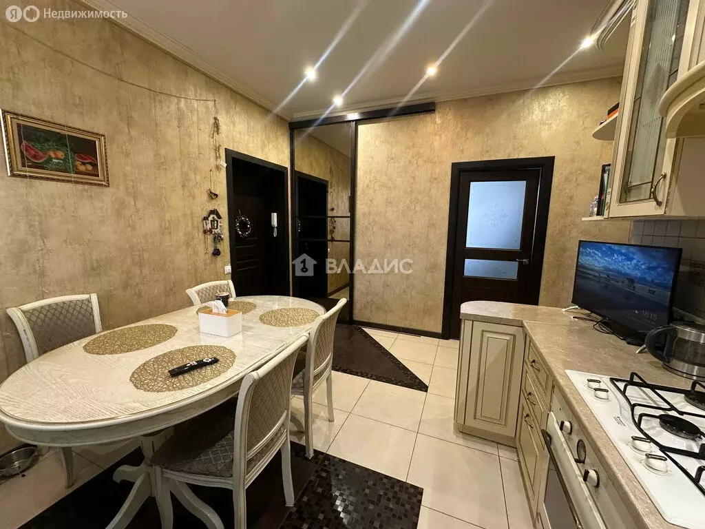 3-комнатная квартира: Коломна, улица Ватутина, 3 (81.4 м) - Фото 2