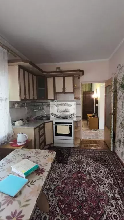 Дом в Крым, Сакский район, Митяевское с/пос, с. Шелковичное ул. ... - Фото 1