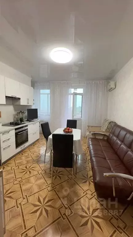 1-к кв. Краснодарский край, Сочи ул. Просвещения, 84 (58.0 м) - Фото 0