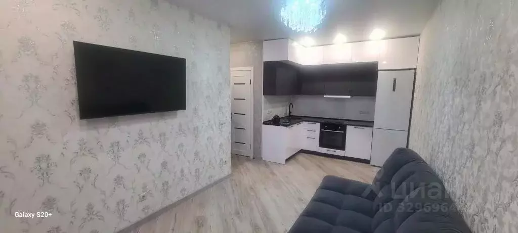 2-к кв. Башкортостан, Уфа ул. Уфимское Шоссе, 24/1 (56.7 м) - Фото 1