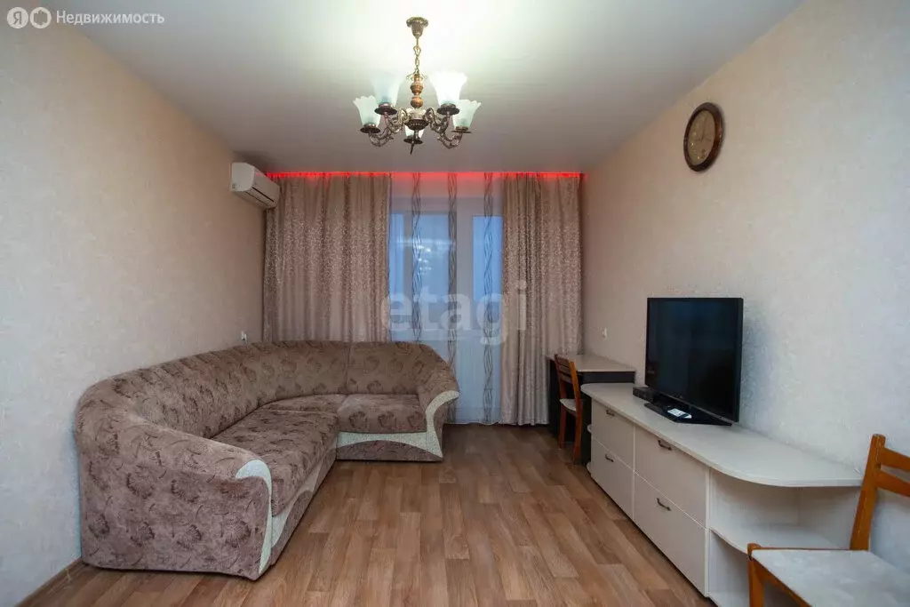 2-комнатная квартира: Ульяновск, проспект Ленинского Комсомола, 14 (52 ... - Фото 1