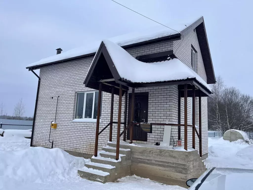 Дом в Тверская область, Кимрский муниципальный округ, с. Ильинское  ... - Фото 1