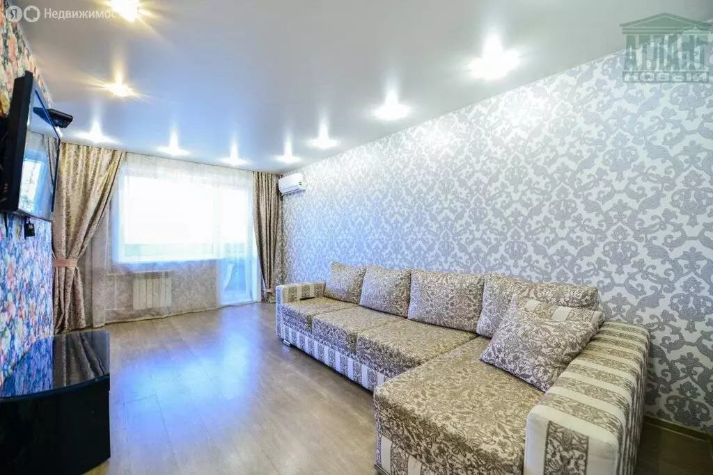 3-комнатная квартира: Хабаровск, СНТ Железнодорожный Райисполком, 24 ... - Фото 1