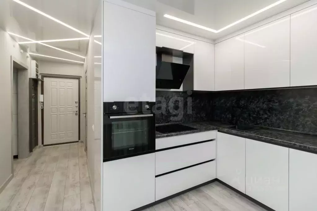 1-к кв. Тюменская область, Тюмень ул. Валентины Трофимовой, 4к1 (41.0 ... - Фото 2